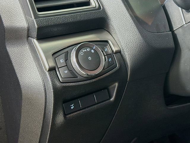 Certified 2019 Ford Explorer XLT w/ Equipment Group 202A image 10