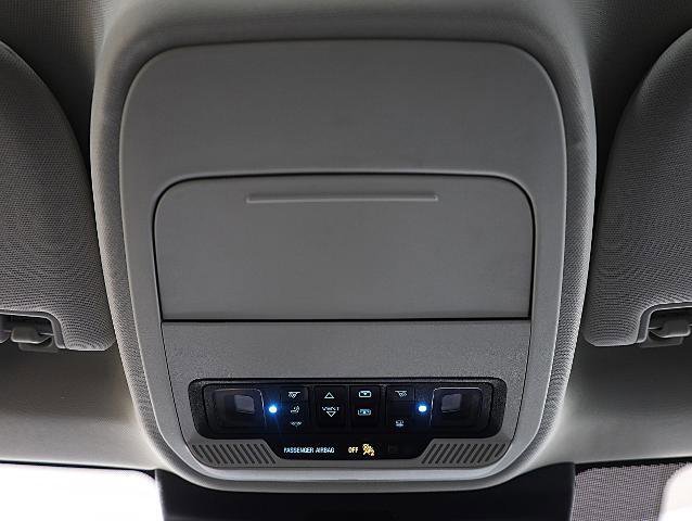 Certified 2025 Ford Expedition Max Platinum image 19