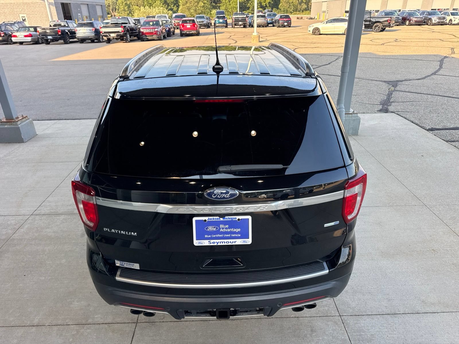 Certified 2018 Ford Explorer Platinum AWD/4WD image 7