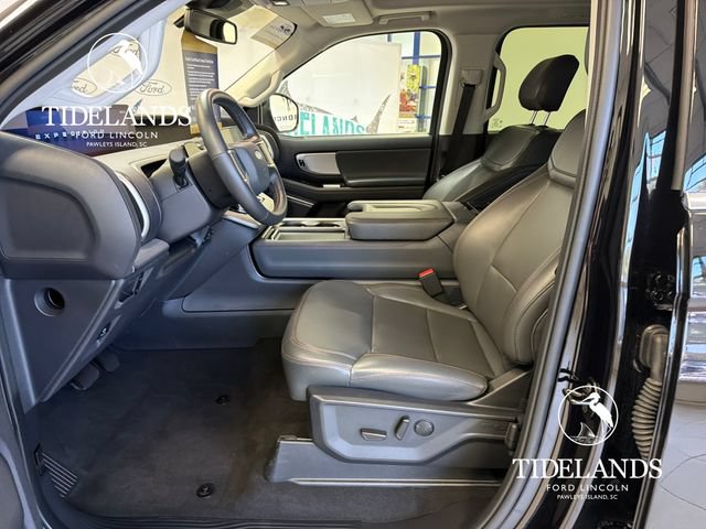 Certified 2025 Ford Expedition Active RWD image 11