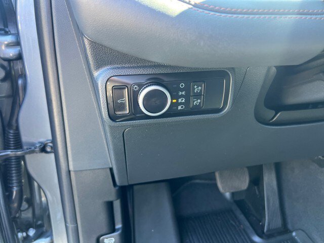 Certified 2026 Ford Explorer Active AWD/4WD image 11