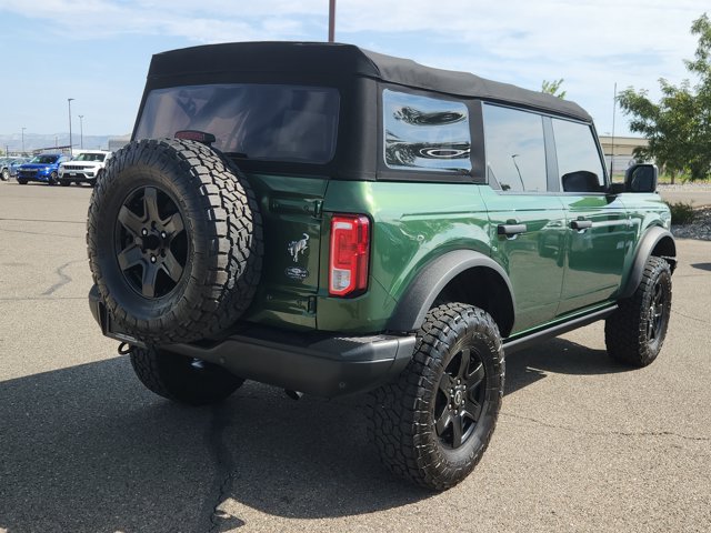 Certified 2022 Ford Bronco Black Diamond AWD/4WD image 3
