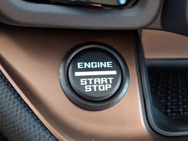 Certified 2023 Ford Bronco Sport Outer Banks w/ Tech Package AWD/4WD image 23