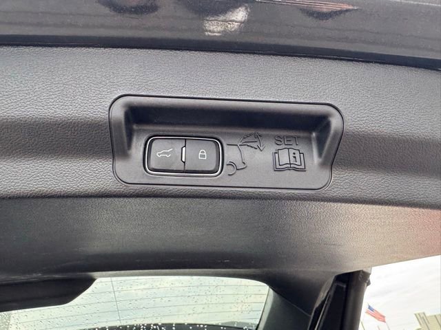 Certified 2023 Ford Explorer XLT w/ Equipment Group 202A AWD/4WD image 37