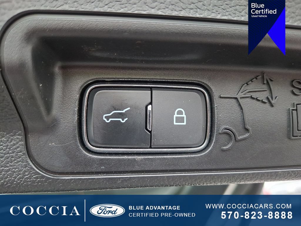 Certified 2023 Ford Explorer XLT w/ Equipment Group 202A AWD/4WD image 32
