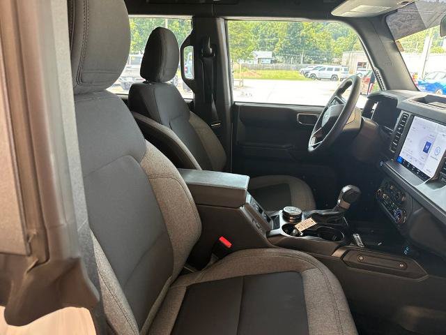 Certified 2025 Ford Bronco 4-Door AWD/4WD image 15