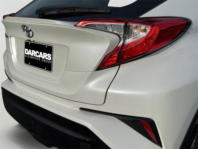 Used 2019 Toyota C-HR XLE image 8