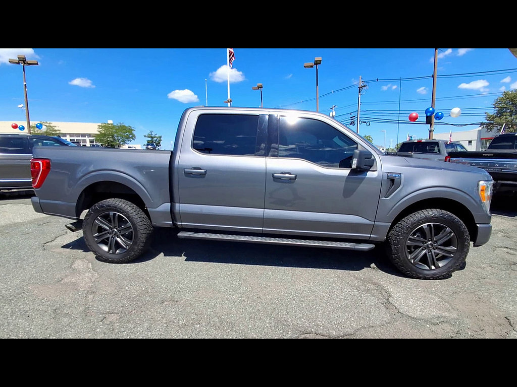 Certified 2021 Ford F150 XLT w/ Equipment Group 301A Mid AWD/4WD image 9