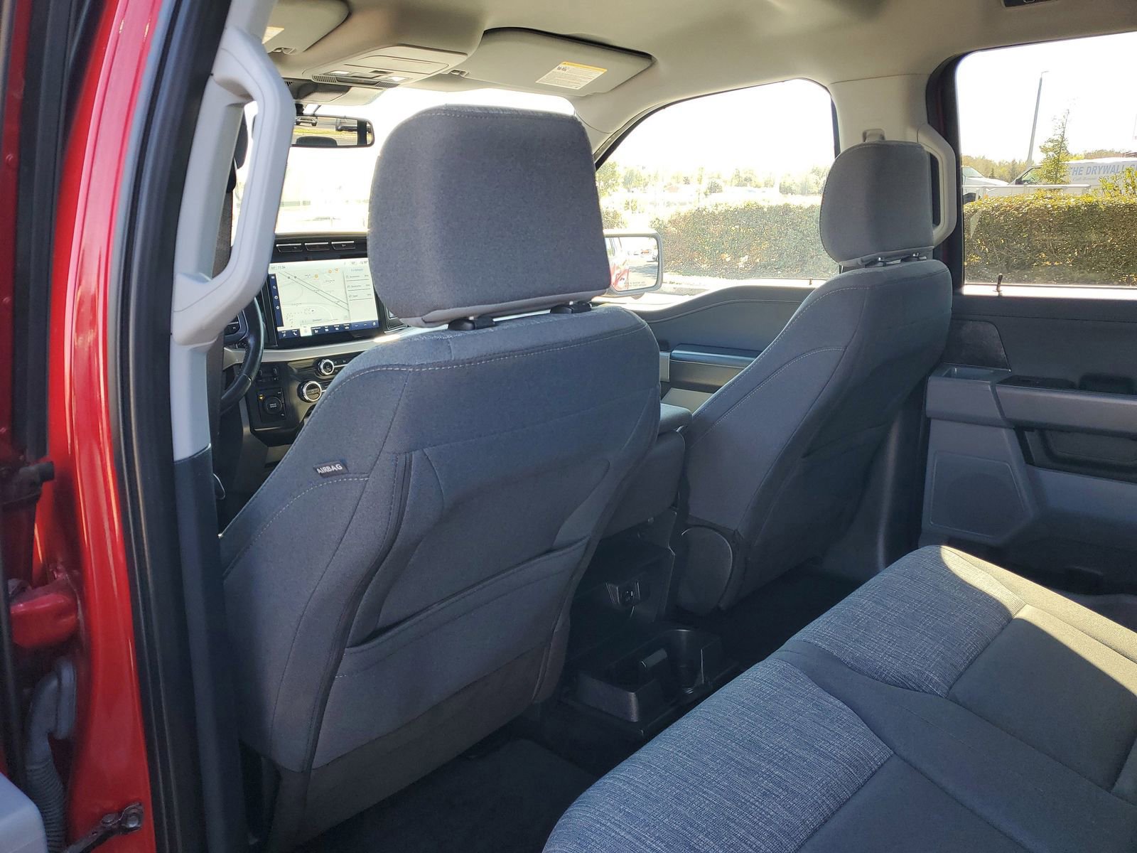 Certified 2022 Ford F150 XLT w/ Equipment Group 302A High image 10