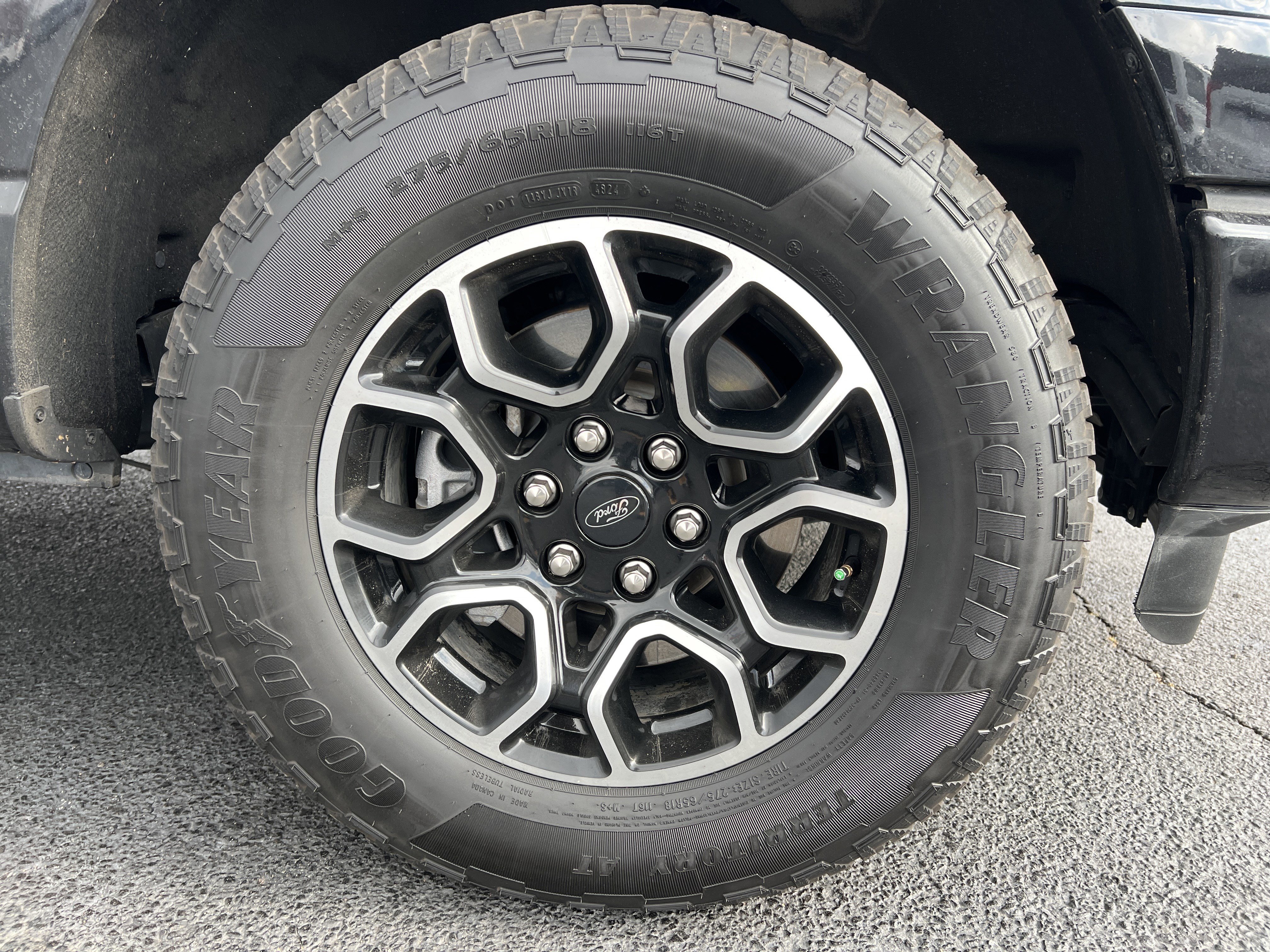 Certified 2022 Ford F150 XLT w/ Equipment Group 302A High image 13