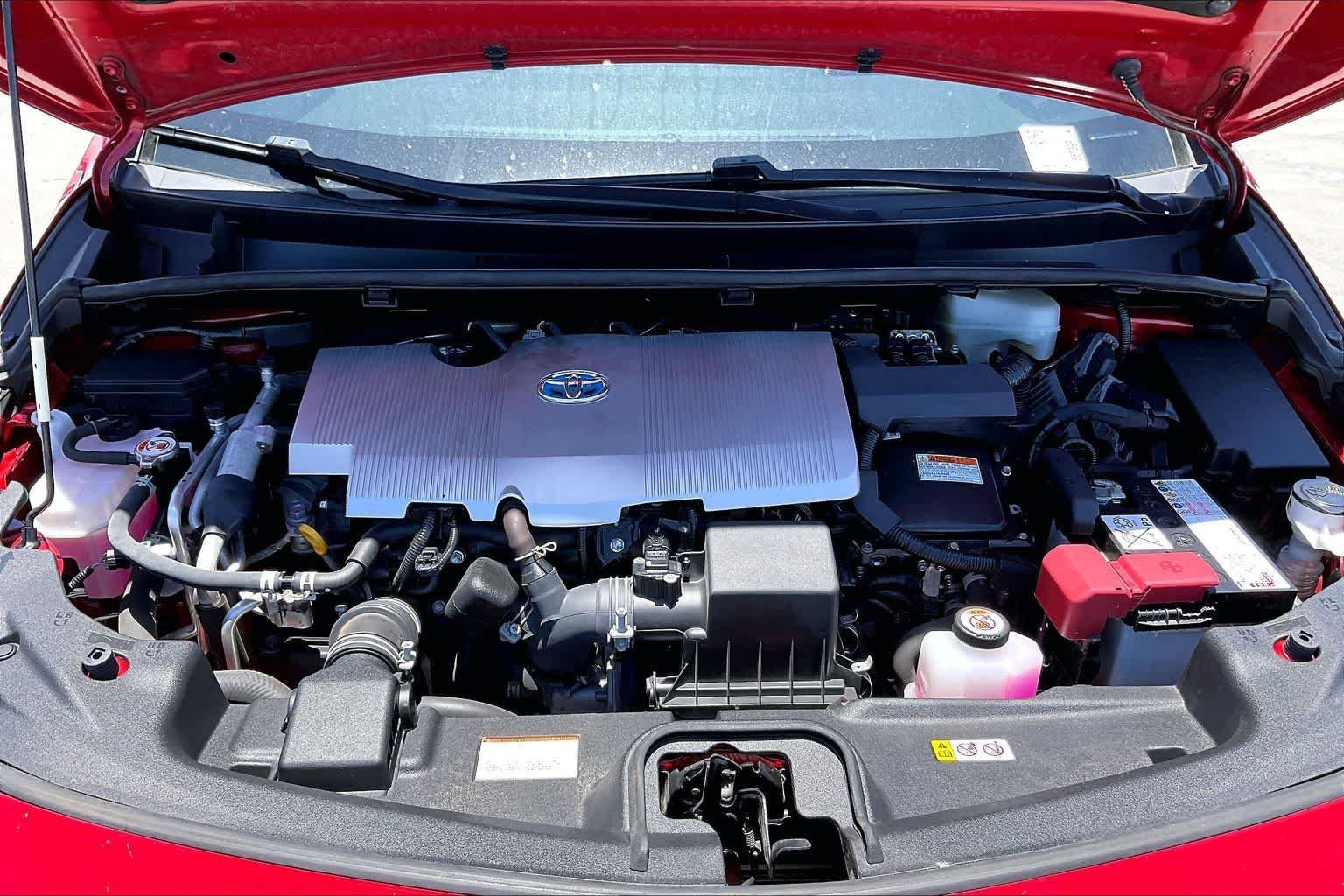 Used 2022 Toyota Prius Prime XLE FWD image 9