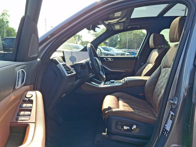 Used 2024 BMW X5 xDrive40i w/ Premium Package AWD/4WD image 13