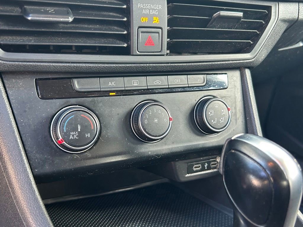 Used 2020 Volkswagen Jetta S FWD image 34