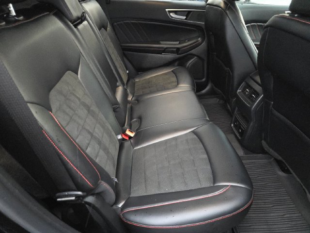 Certified 2024 Ford Edge ST-Line AWD/4WD image 17
