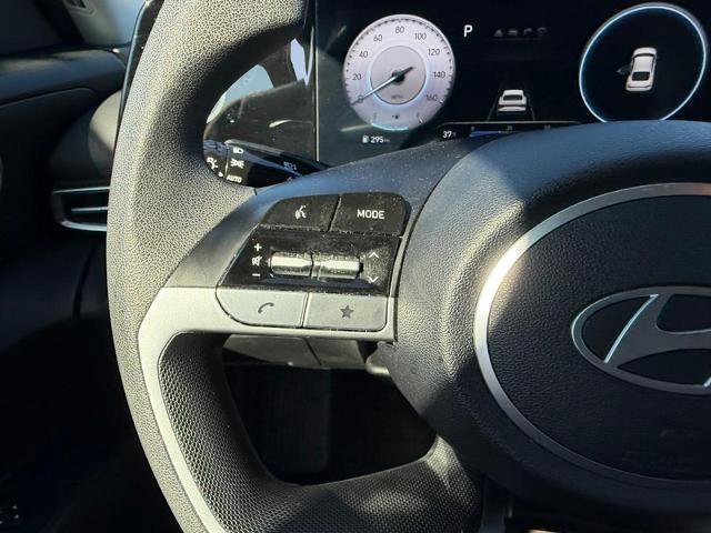 Used 2024 Hyundai Elantra SEL image 12