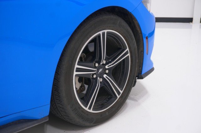 Certified 2024 Ford Mustang Coupe RWD image 5