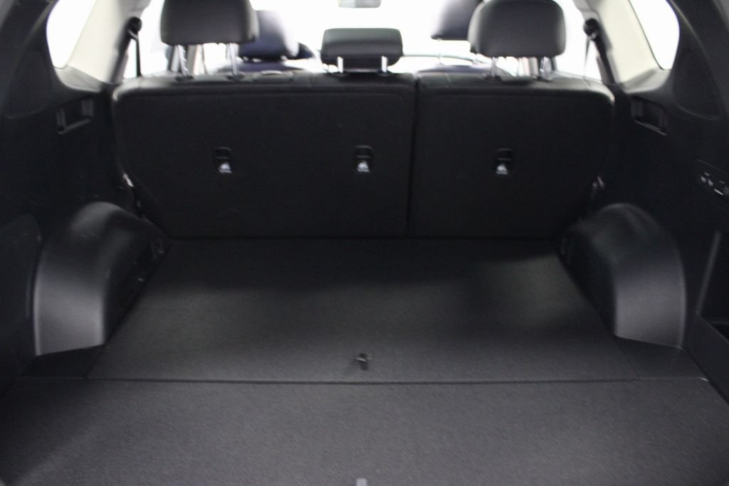 Used 2023 Hyundai Santa Fe Limited w/ Cargo Package AWD/4WD image 15