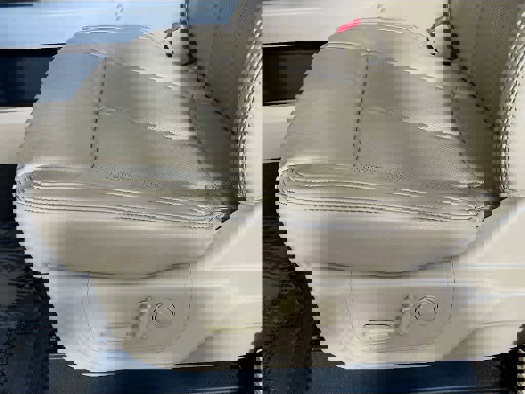 Certified 2019 Ford F150 Lariat image 31