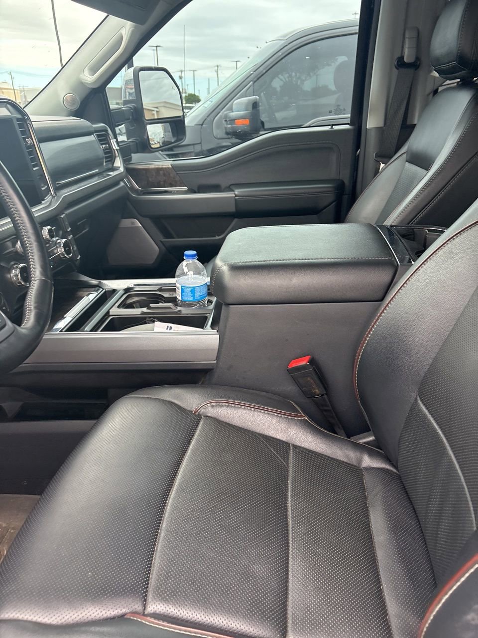 Certified 2023 Ford F350 Lariat w/ Lariat Ultimate Package image 6