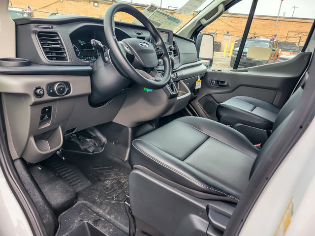 Certified 2024 Ford Transit 250 Low Roof image 11