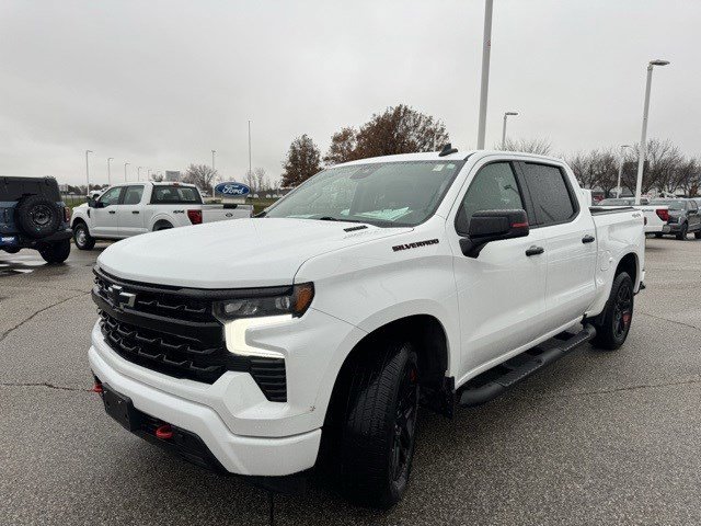 Used 2023 Chevrolet Silverado 1500 RST w/ Redline Edition image 3