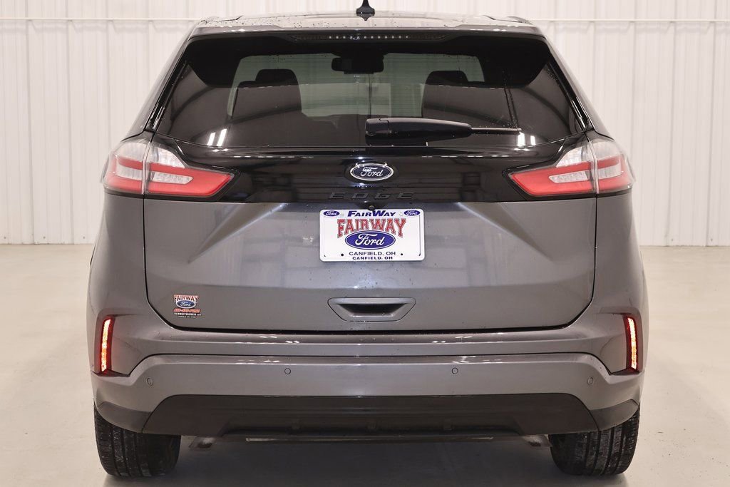 Certified 2023 Ford Edge ST-Line image 5