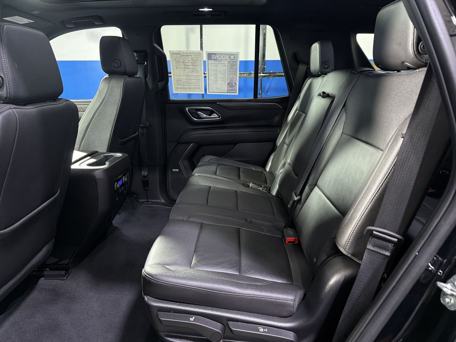 Used 2023 Chevrolet Tahoe Z71 w/ Luxury Package AWD/4WD image 26