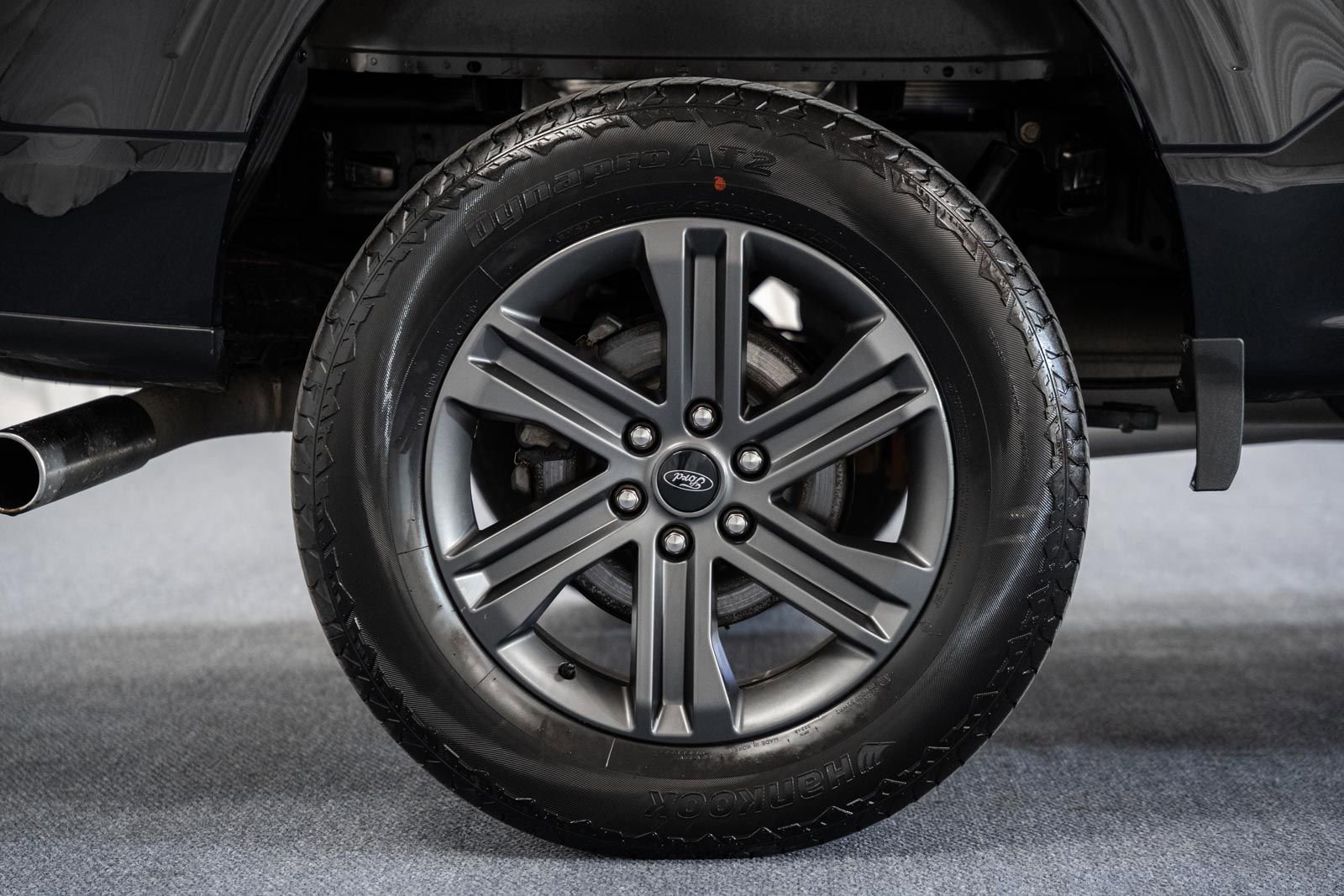 Certified 2023 Ford F150 Lariat w/ Equipment Group 502A High image 18