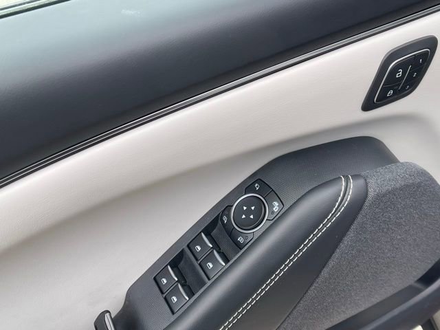 Certified 2025 Ford Mustang Mach-E Premium image 14