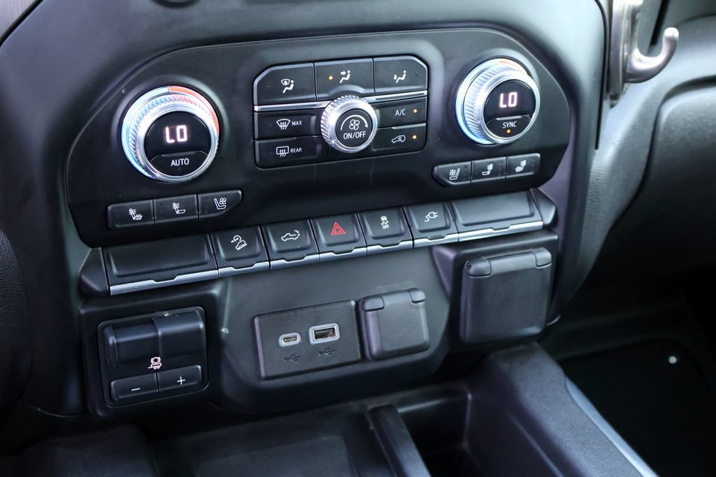 Used 2022 GMC Sierra 1500 AT4 w/ AT4 Preferred Package AWD/4WD image 36