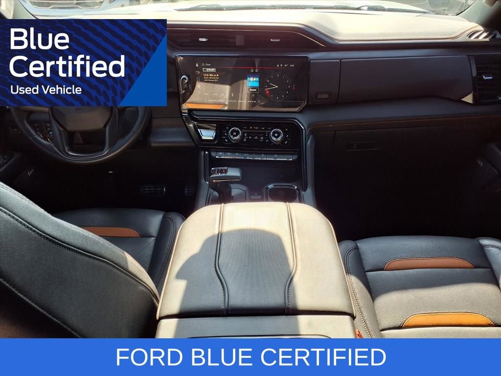 Used 2023 GMC Sierra 1500 AT4 w/ Technology Package AWD/4WD image 9
