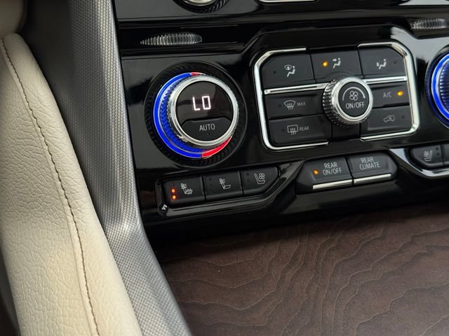 Used 2022 GMC Yukon Denali AWD/4WD image 20