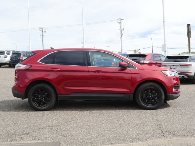 Certified 2022 Ford Edge SEL w/ Convenience Package AWD/4WD image 3
