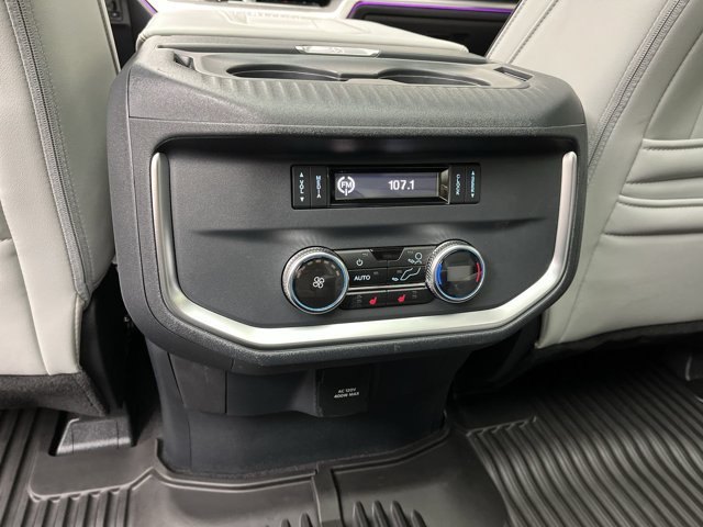 Certified 2025 Ford Expedition Platinum w/ Platinum Ultimate Package AWD/4WD image 16