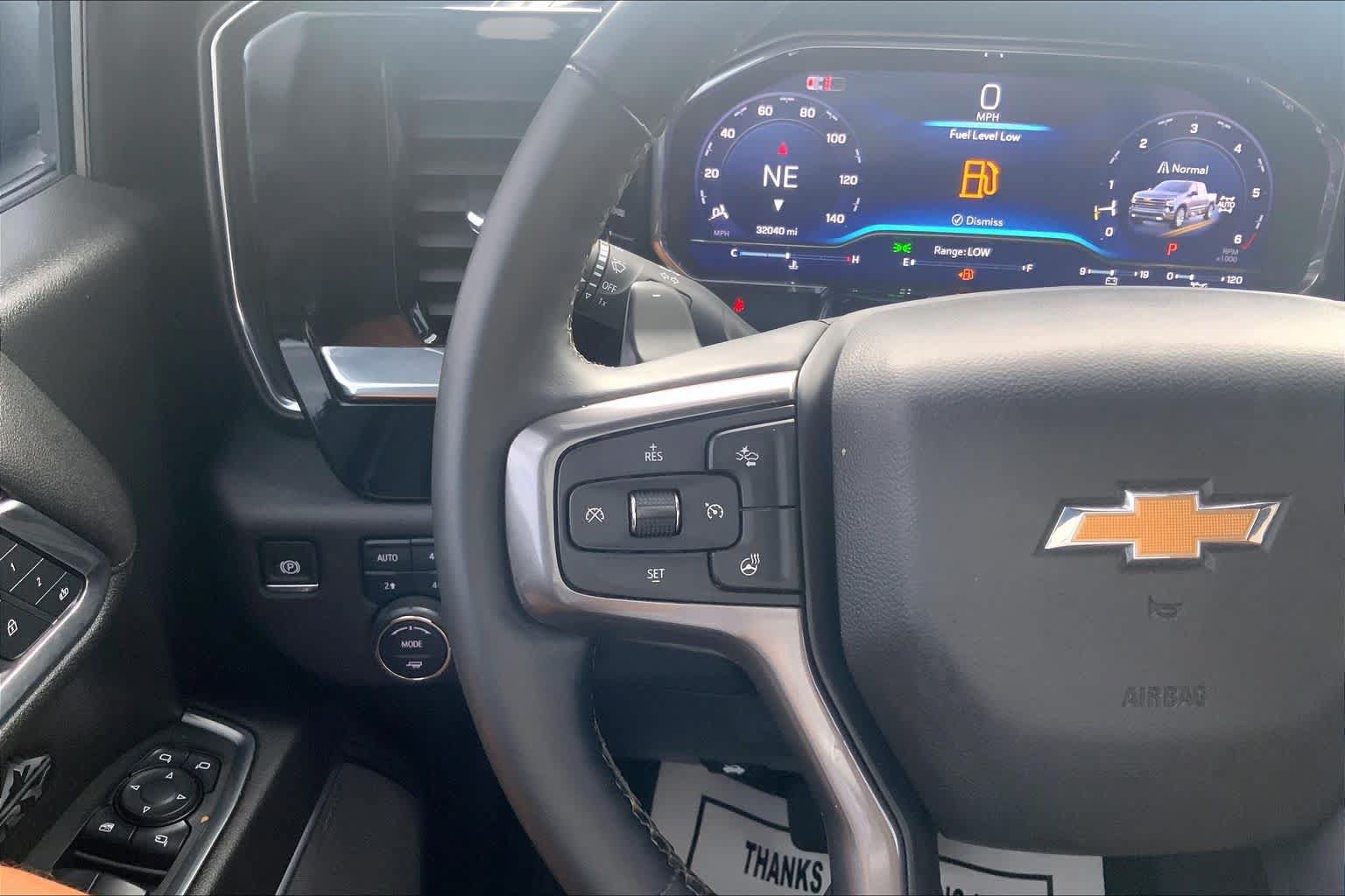 Used 2024 Chevrolet Silverado 1500 High Country AWD/4WD image 24