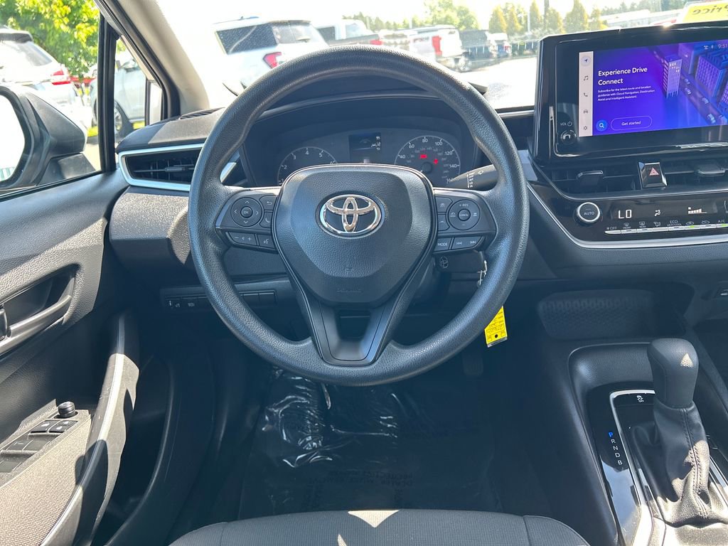 Used 2025 Toyota Corolla LE FWD image 9