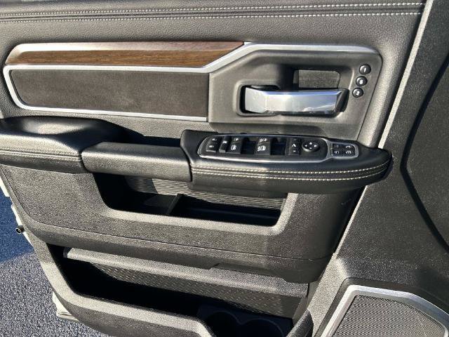 Used 2023 RAM 3500 Laramie AWD/4WD image 26