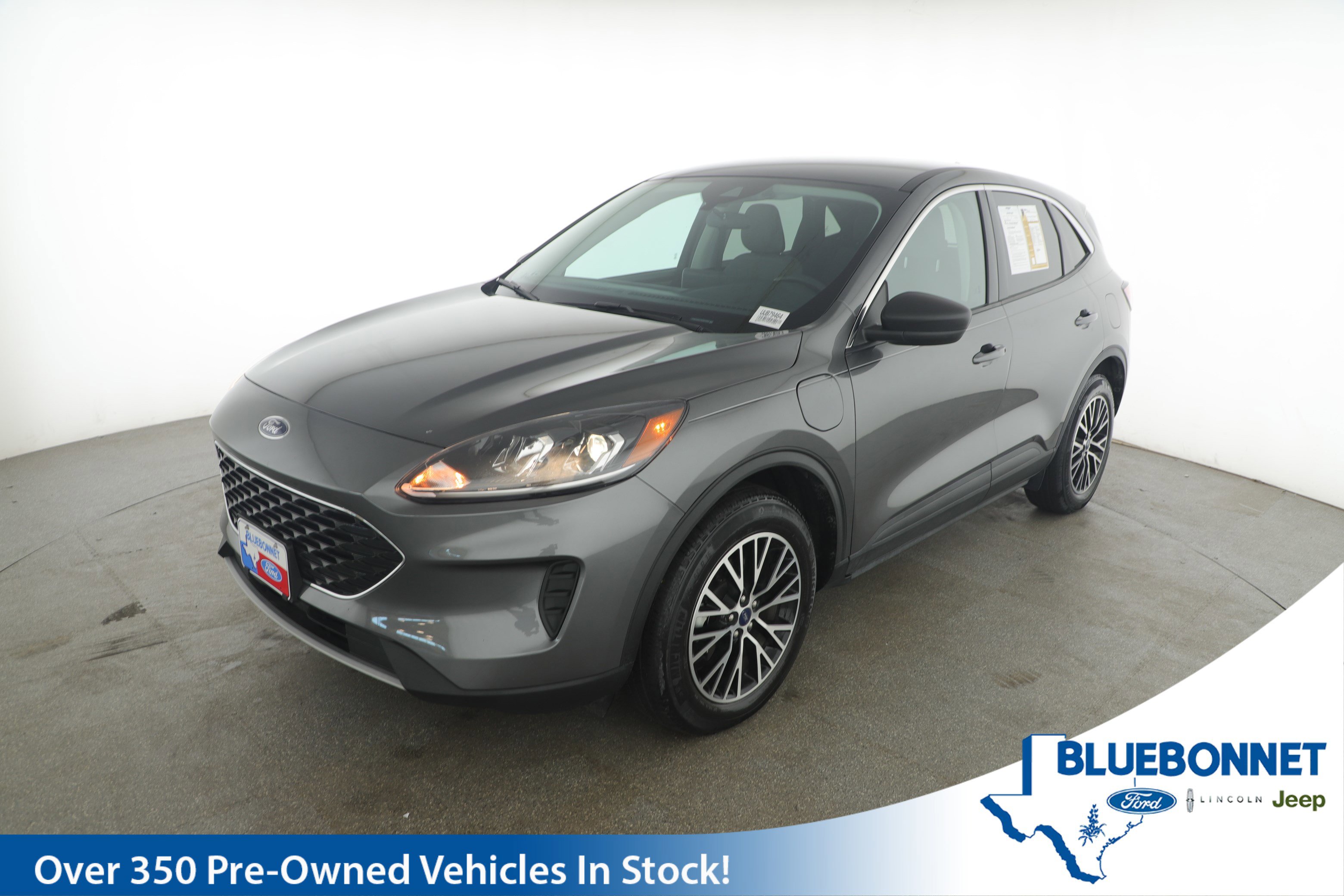 Certified 2022 Ford Escape SE image 1