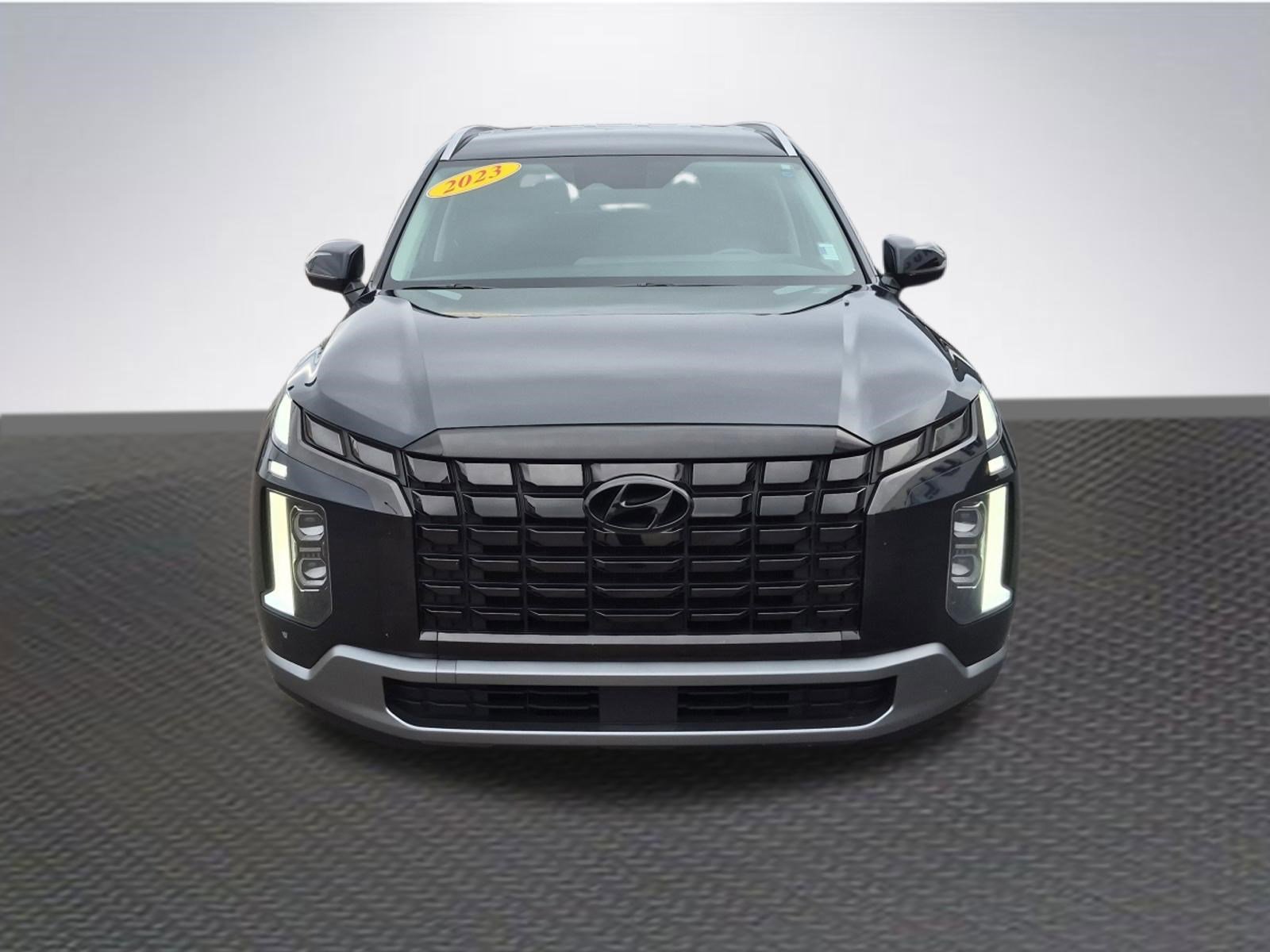 Used 2023 Hyundai Palisade SEL image 3