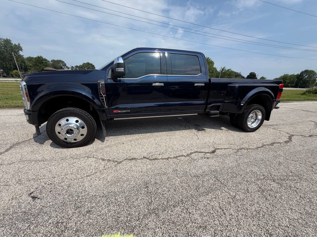 Certified 2025 Ford F450 Platinum w/ Platinum Plus Package AWD/4WD image 27