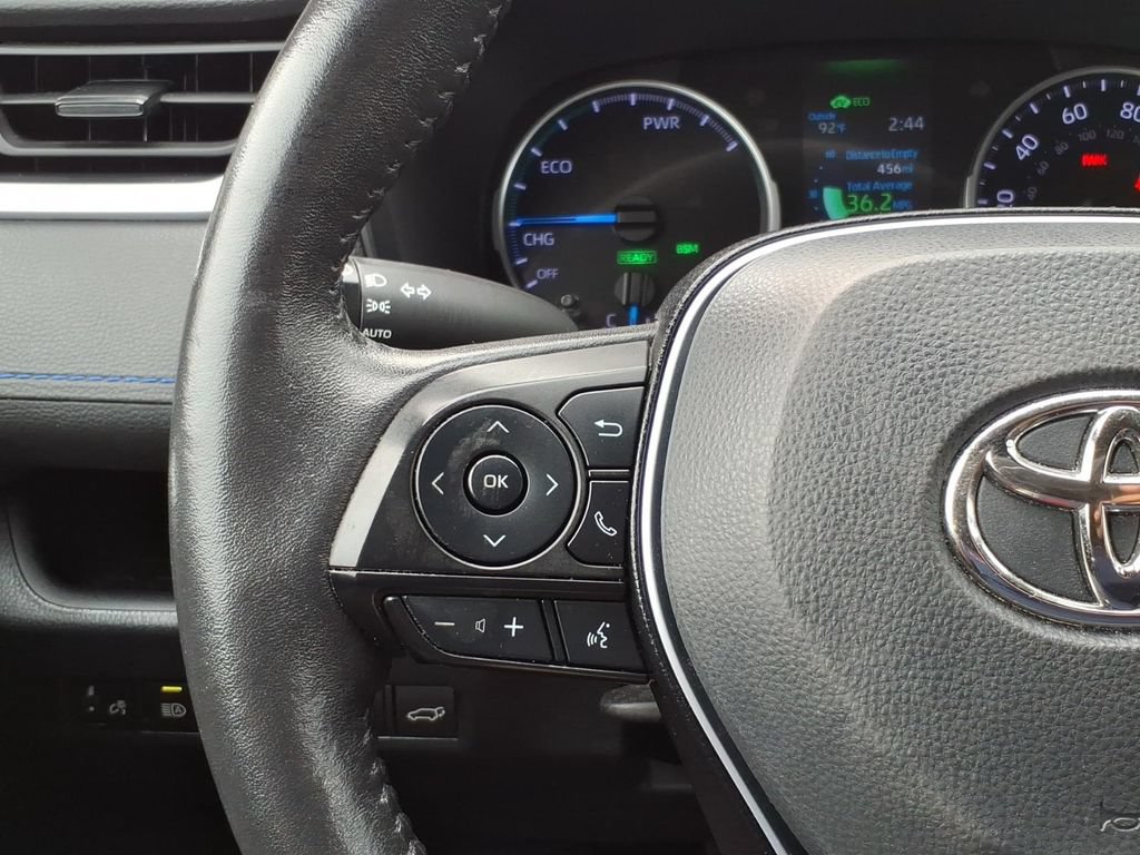 Used 2022 Toyota RAV4 SE w/ Convenience Package AWD/4WD image 16