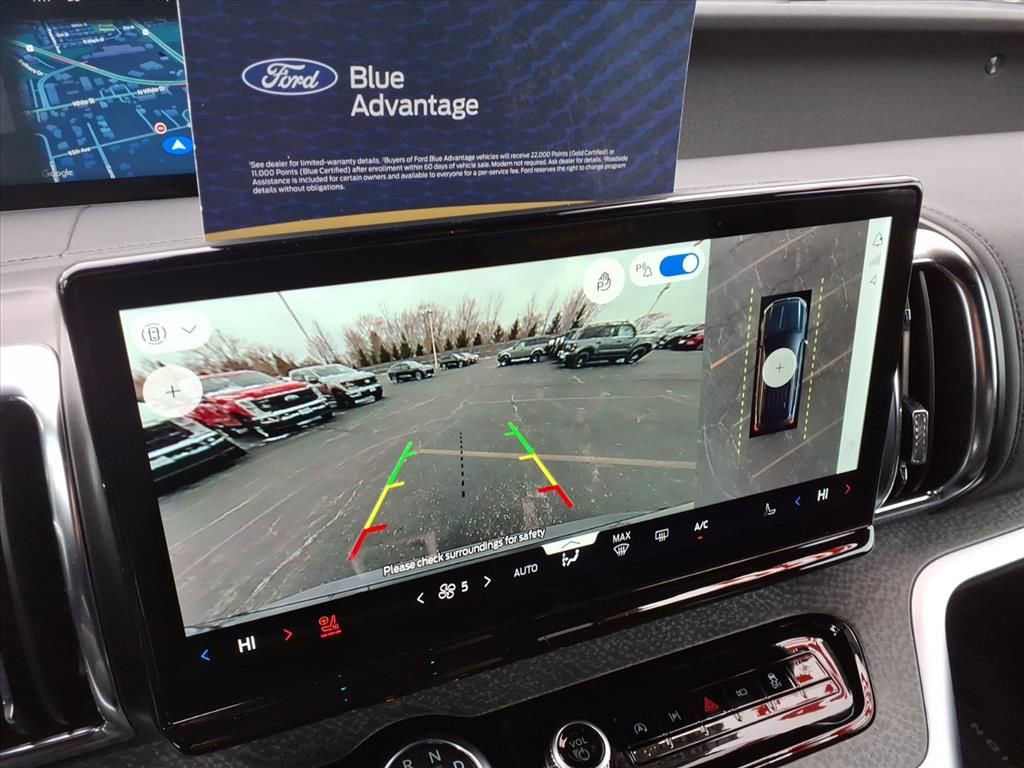 Certified 2025 Ford Expedition Tremor image 11