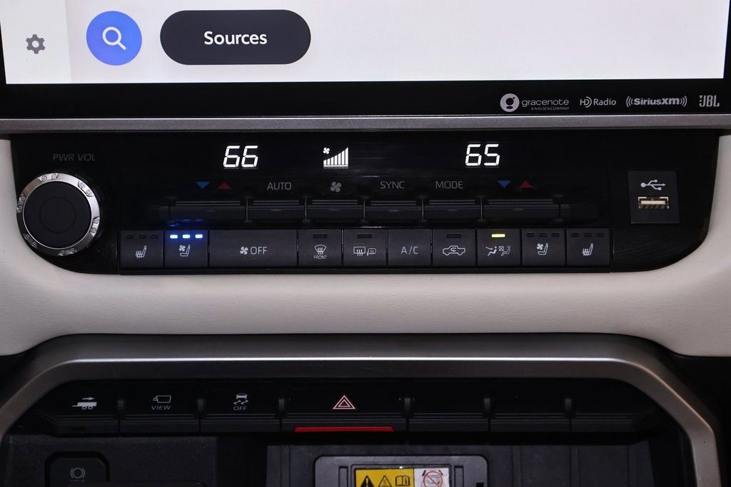 Used 2023 Toyota Tundra Capstone image 39