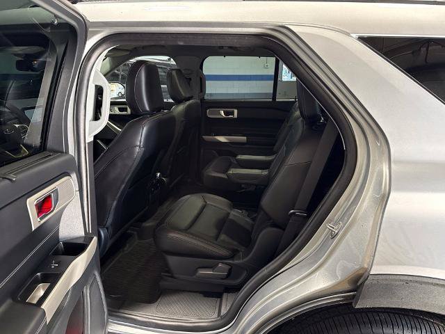 Certified 2023 Ford Explorer Limited w/ Equipment Group 301A AWD/4WD image 25