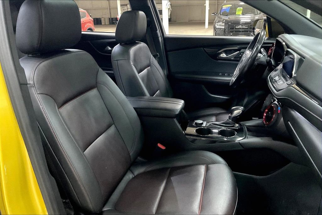 Used 2022 Chevrolet Blazer RS w/ Enhanced Convenience Package image 9