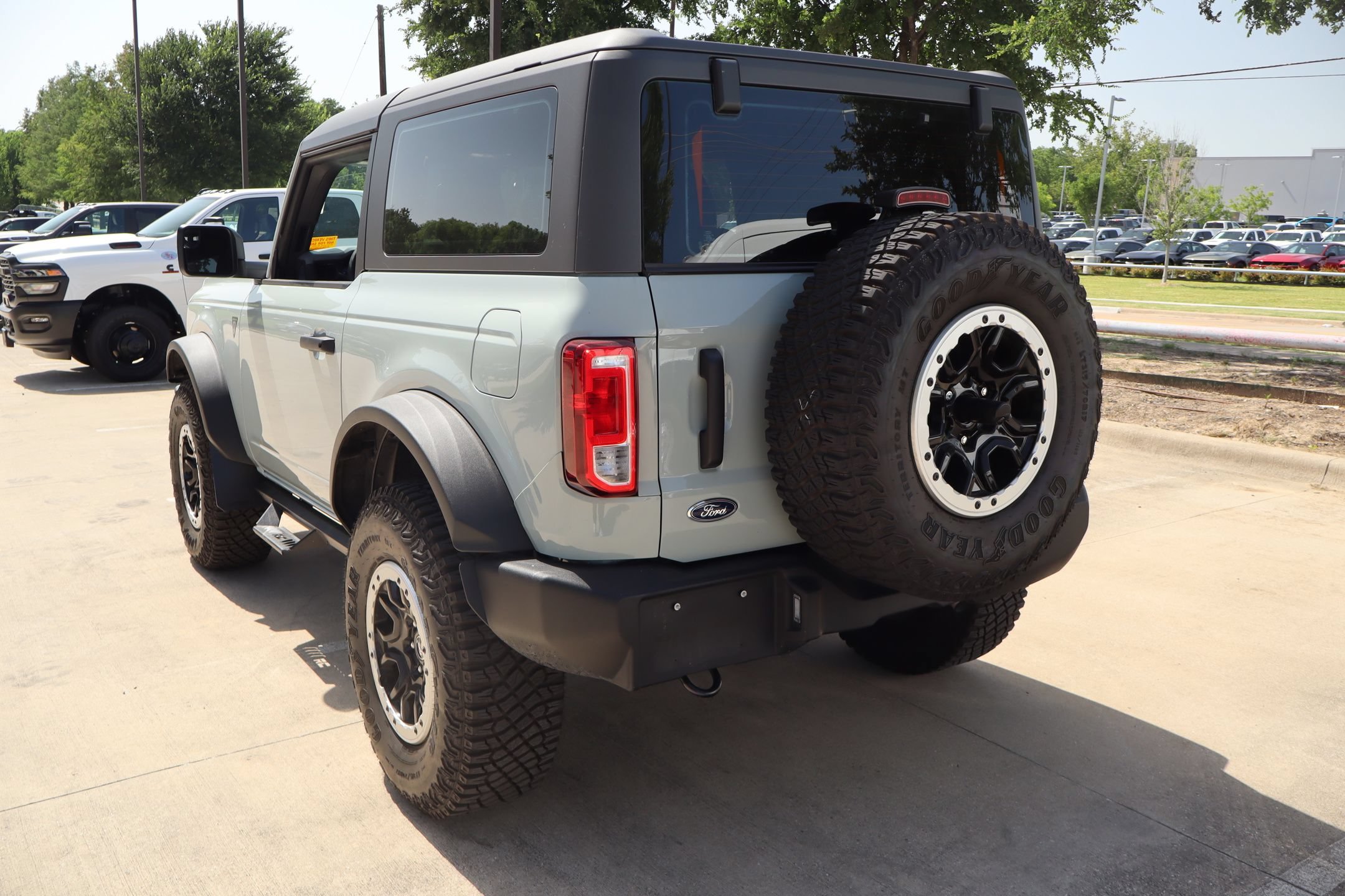 Certified 2022 Ford Bronco 2-Door w/ Sasquatch Package AWD/4WD image 6