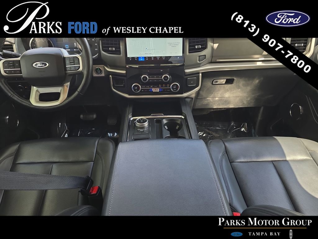 Certified 2023 Ford Expedition XLT image 11