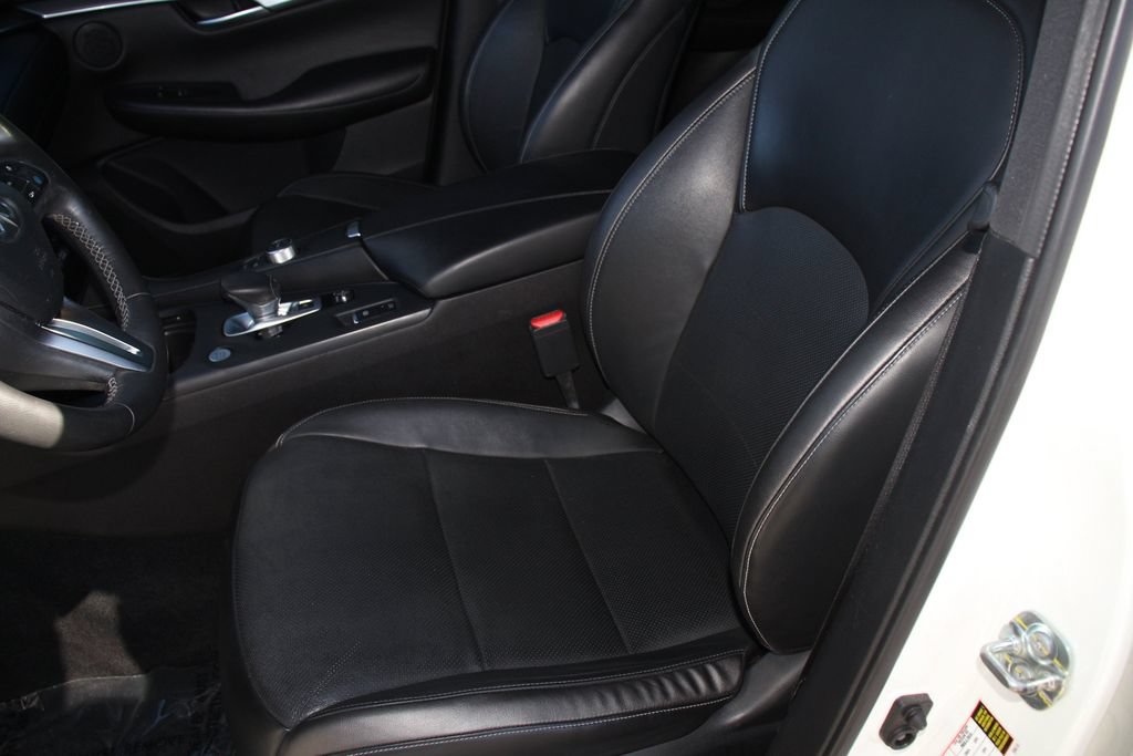 Used 2022 INFINITI QX50 Luxe w/ Appearance Package FWD image 23
