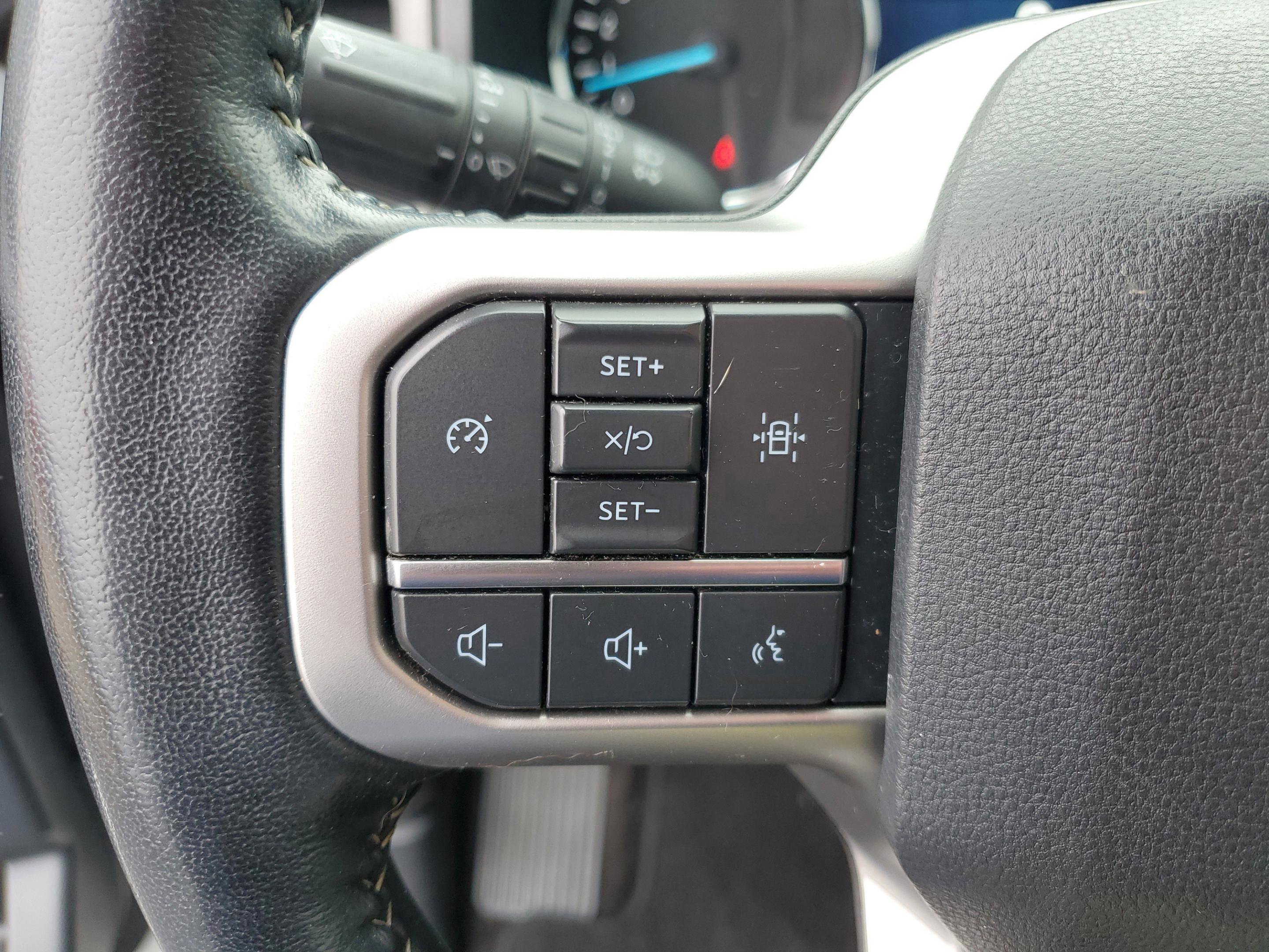 Certified 2023 Ford Expedition Max XLT image 25