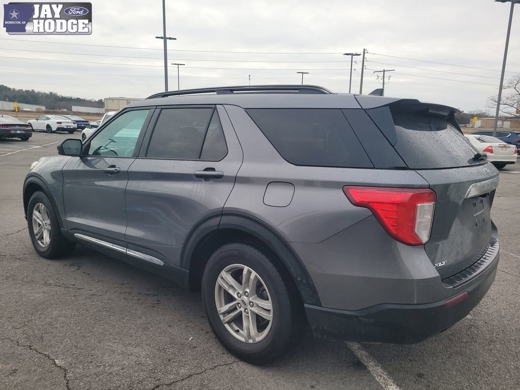 Certified 2022 Ford Explorer XLT image 5
